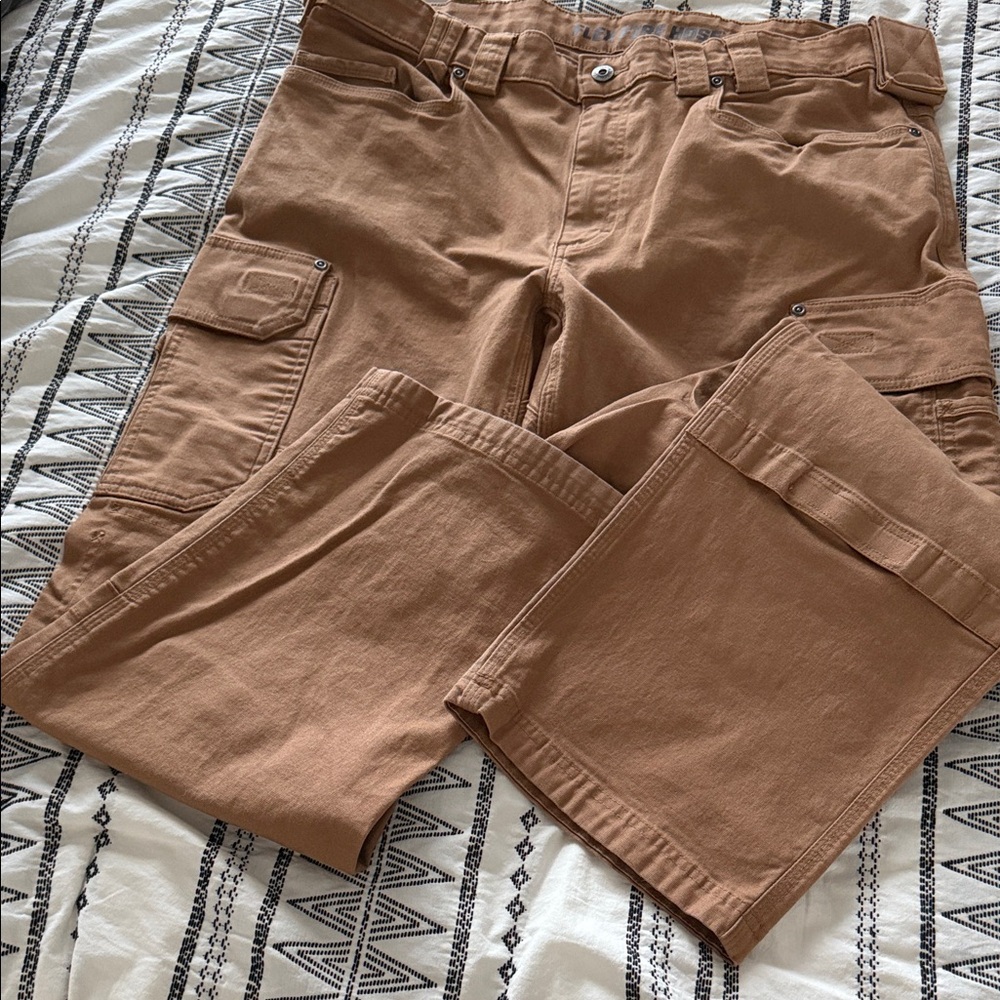 Men's Tan Cargo Pants